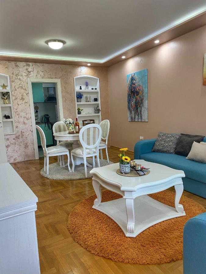 Apartman Diana Сремська Митровиця Екстер'єр фото