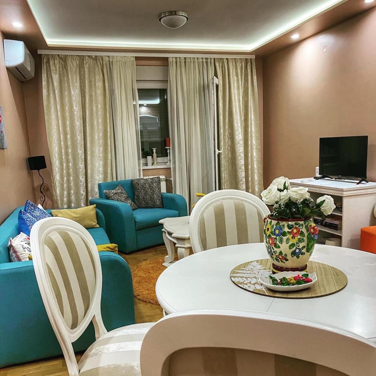 Apartman Diana Сремська Митровиця Екстер'єр фото